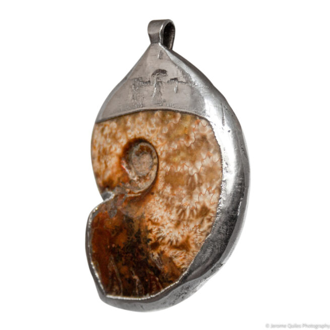 Large Pendentif Ammonite Opalisée – Image 5