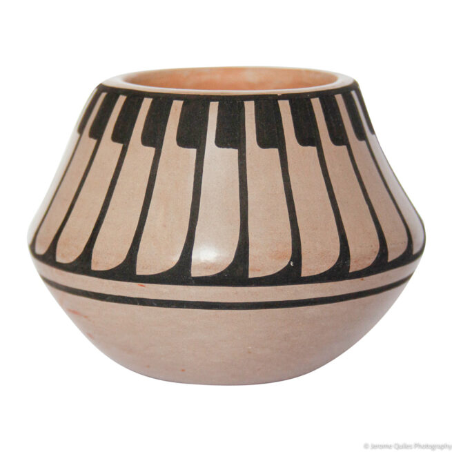 Poterie San Ildefonso Blue Corn – Image 3