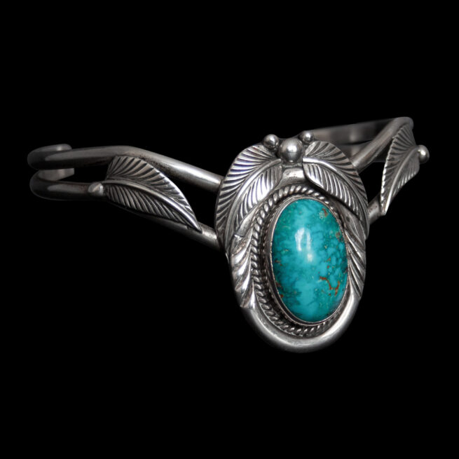 1940s Vintage Turquoise Bracelet - Image 2