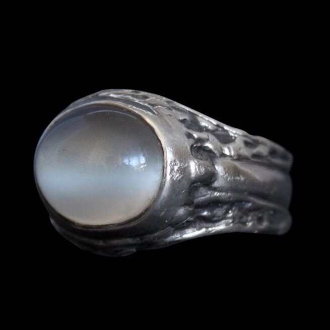 Grey Moonstone Sterling Silver Ring – Image 3