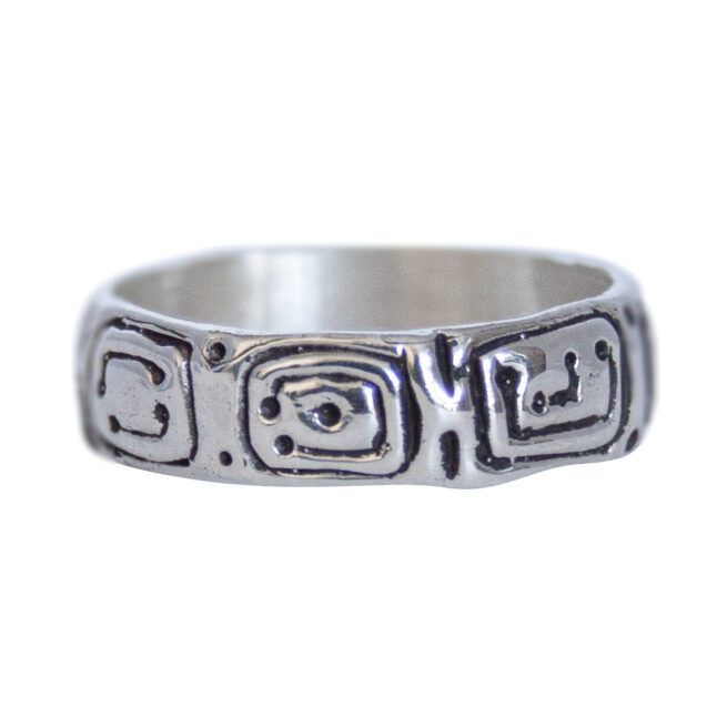 Silver Sigil Amethyst Ring - Image 6