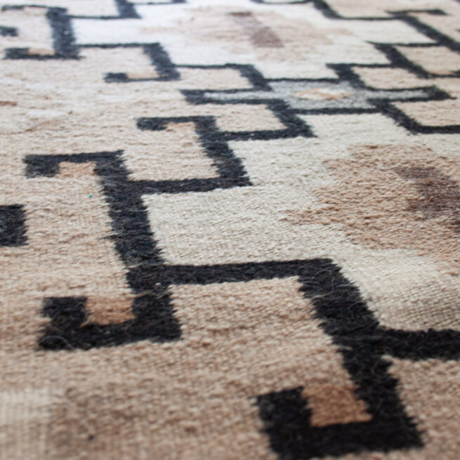 1890s Two Grey Hills Navajo Rug – Image 7