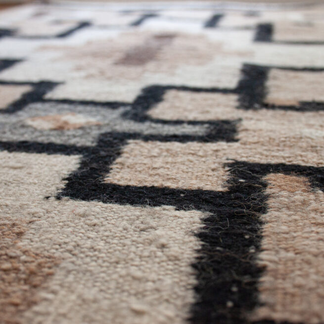 1890s Two Grey Hills Navajo Rug – Image 6