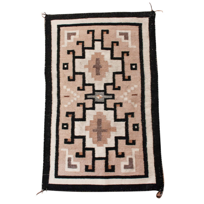 1890s Two Grey Hills Navajo Rug – Image 2