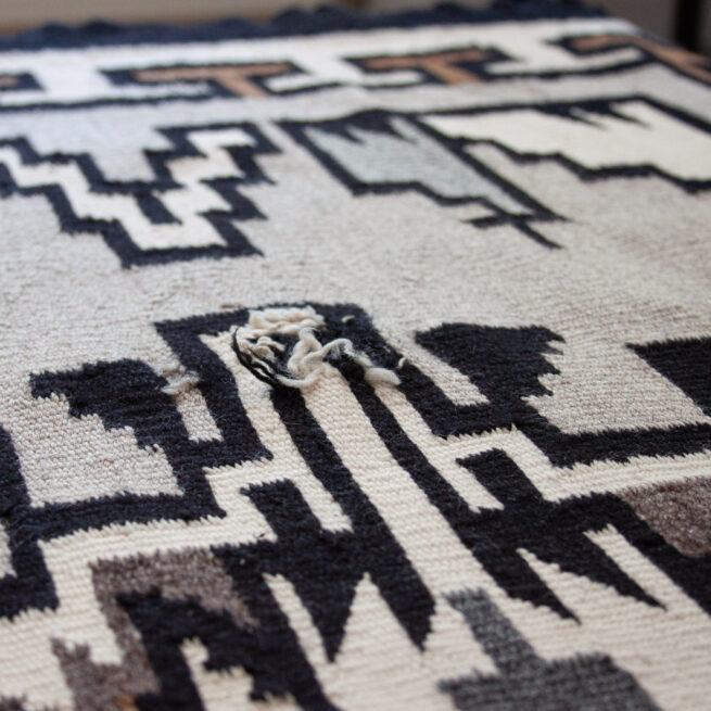 1970s Ganado Handwoven Navajo Rug - Image 5