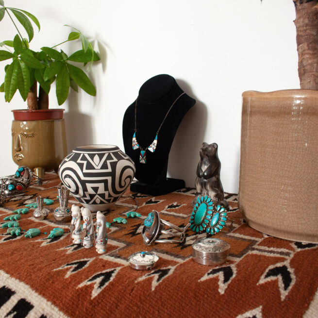 1970s Vintage Brown Kagletoh Navajo Rug - Image 8