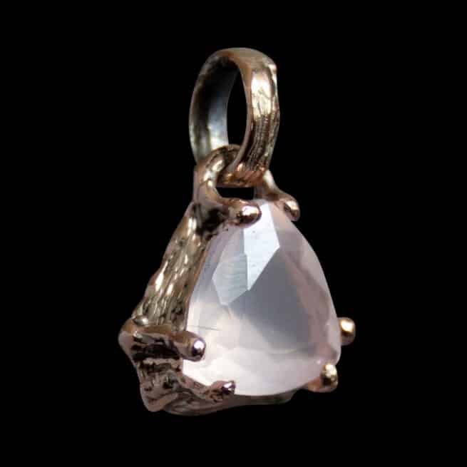 9K Gold Triangular Rose Quartz Pendant - Image 2