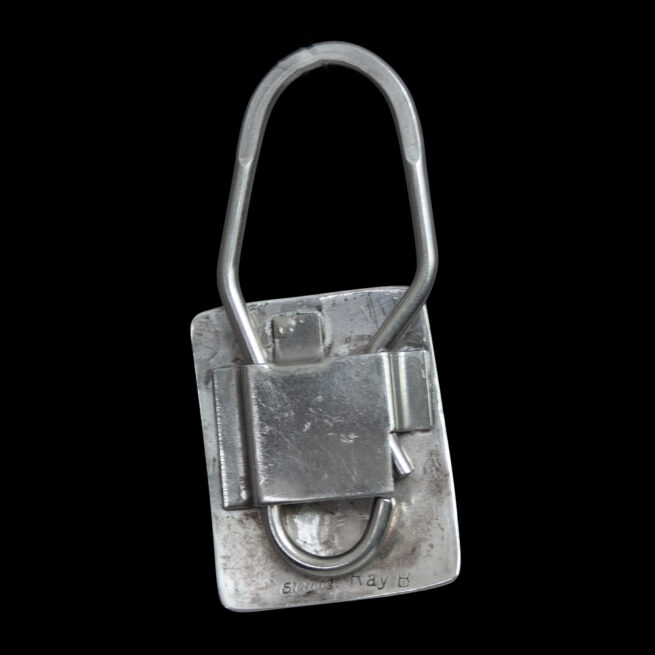 Chip Inlay Navajo Wolf Keyring - Image 3