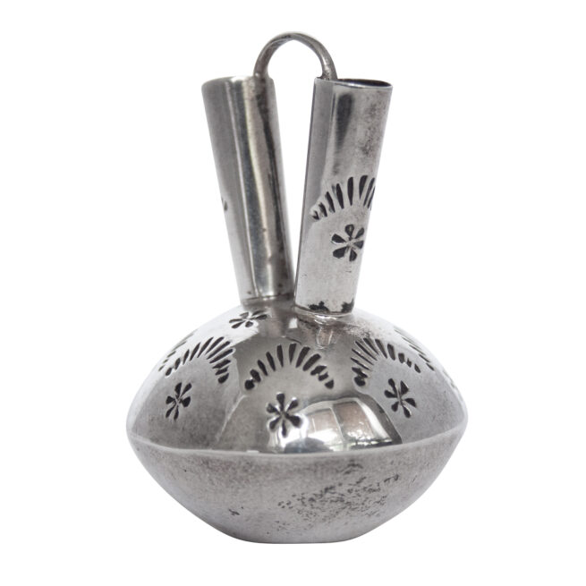 Elizabeth Margret Whitman Silver Wedding Vase – Image 6