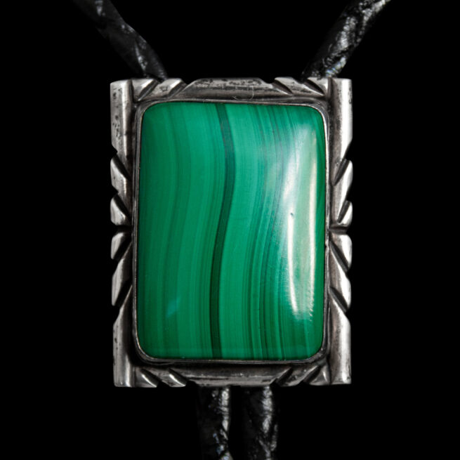 Gilo Grace Nakai Malachite Bolo Tie – Image 4