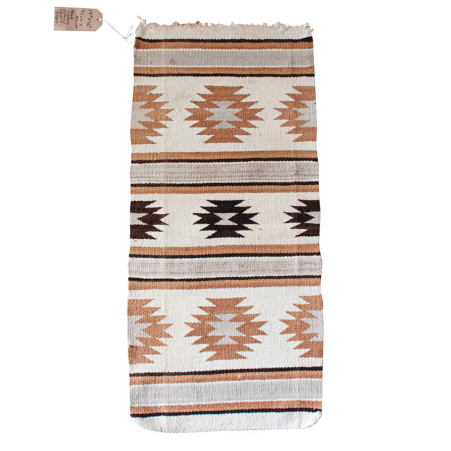 1960s Chinle Gallup Throw Navajo Weaving - Image 2