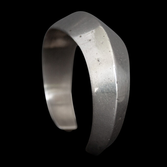 Heavy Solid Silver Navajo Cuff Bracelet - Image 6