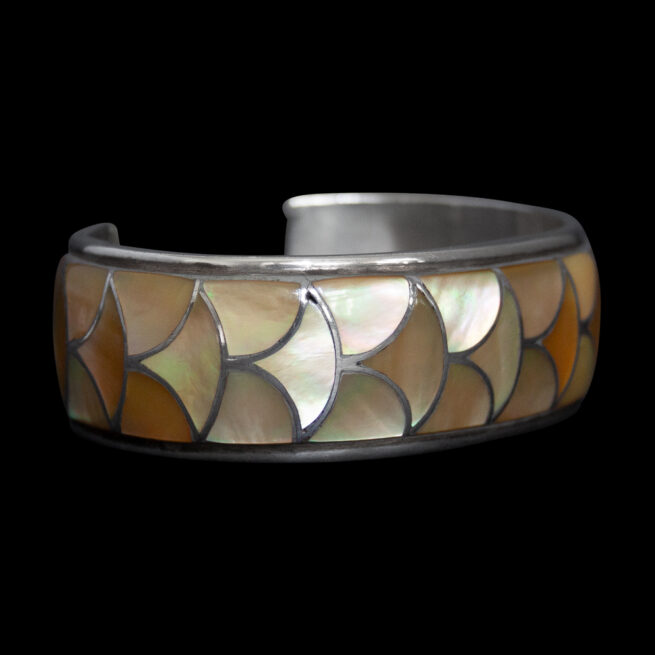 Orlinda Natewa Mother-of-Pearl Bracelet - Image 2