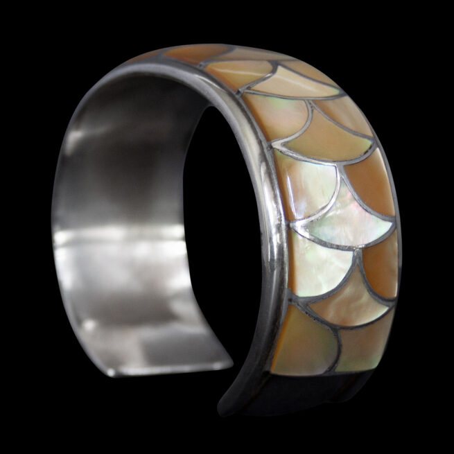 Orlinda Natewa Mother-of-Pearl Bracelet - Image 8