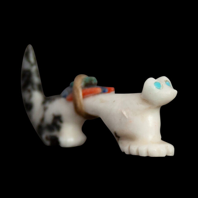 Jeffrey Yunie Wolf Carving – Image 2
