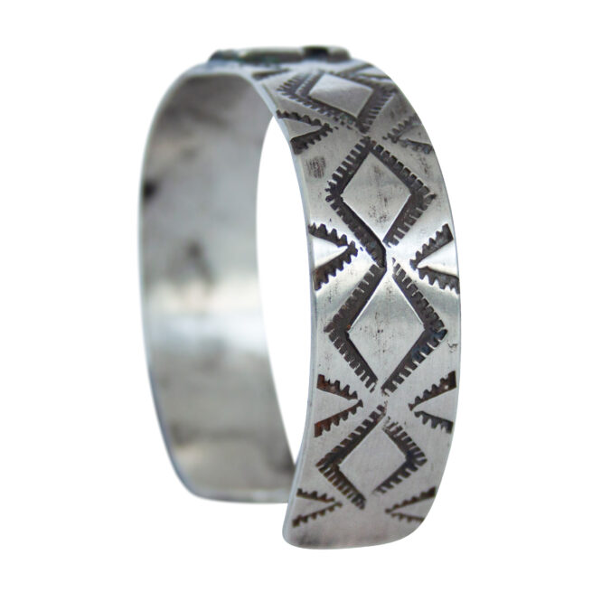 Whirling Log Navajo Bracelet - Image 7