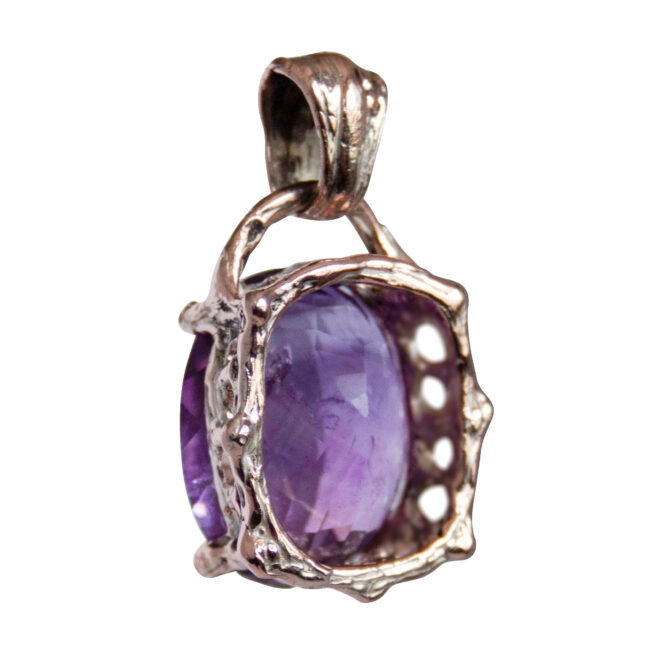 9K Gold Faceted Amethyst Necklace - Image 5