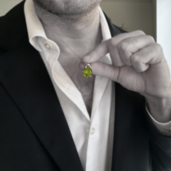 9K Gold Peridot Talisman - Image 7