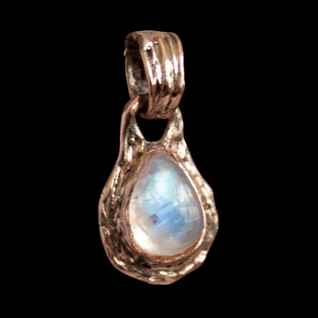 9K Gold Rainbow Moonstone Pendant - Image 2