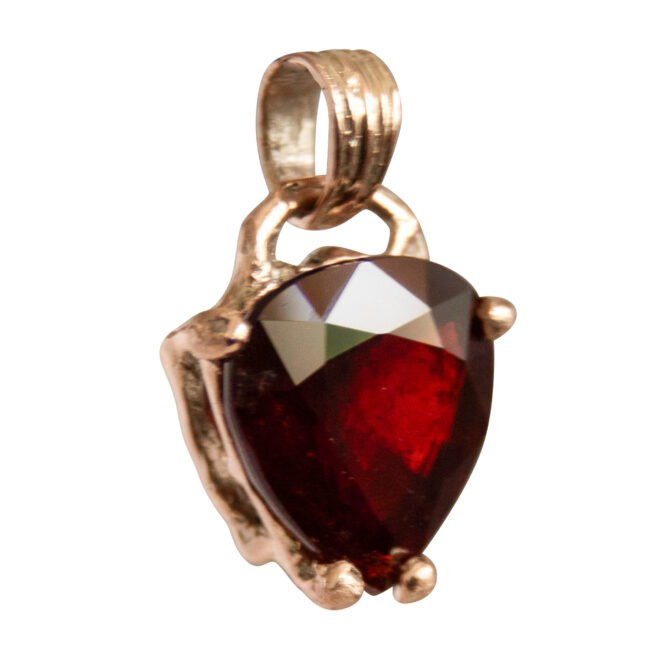 9K Gold Red Garnet Pendant - Image 2