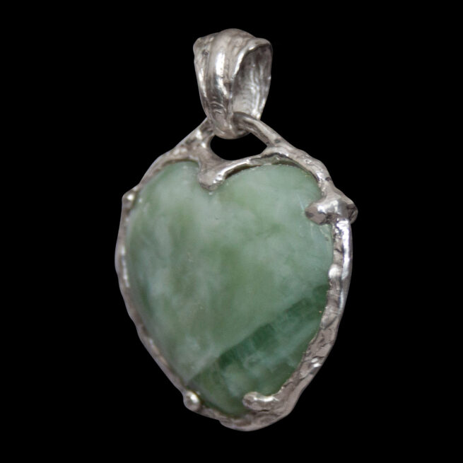 Green Jade Heart Pendant - Image 4