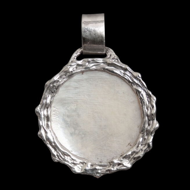 Mother-of-Pearl Moon Pendant - Image 4