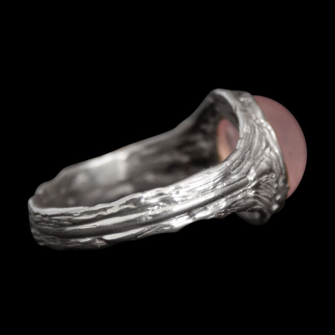 Rose Quartz Cabochon Ring - Image 3