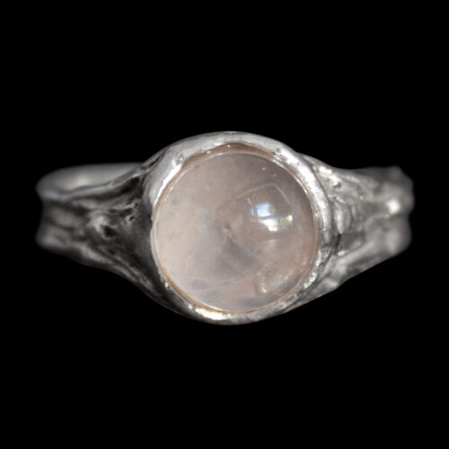 Round Rose Quartz Ring