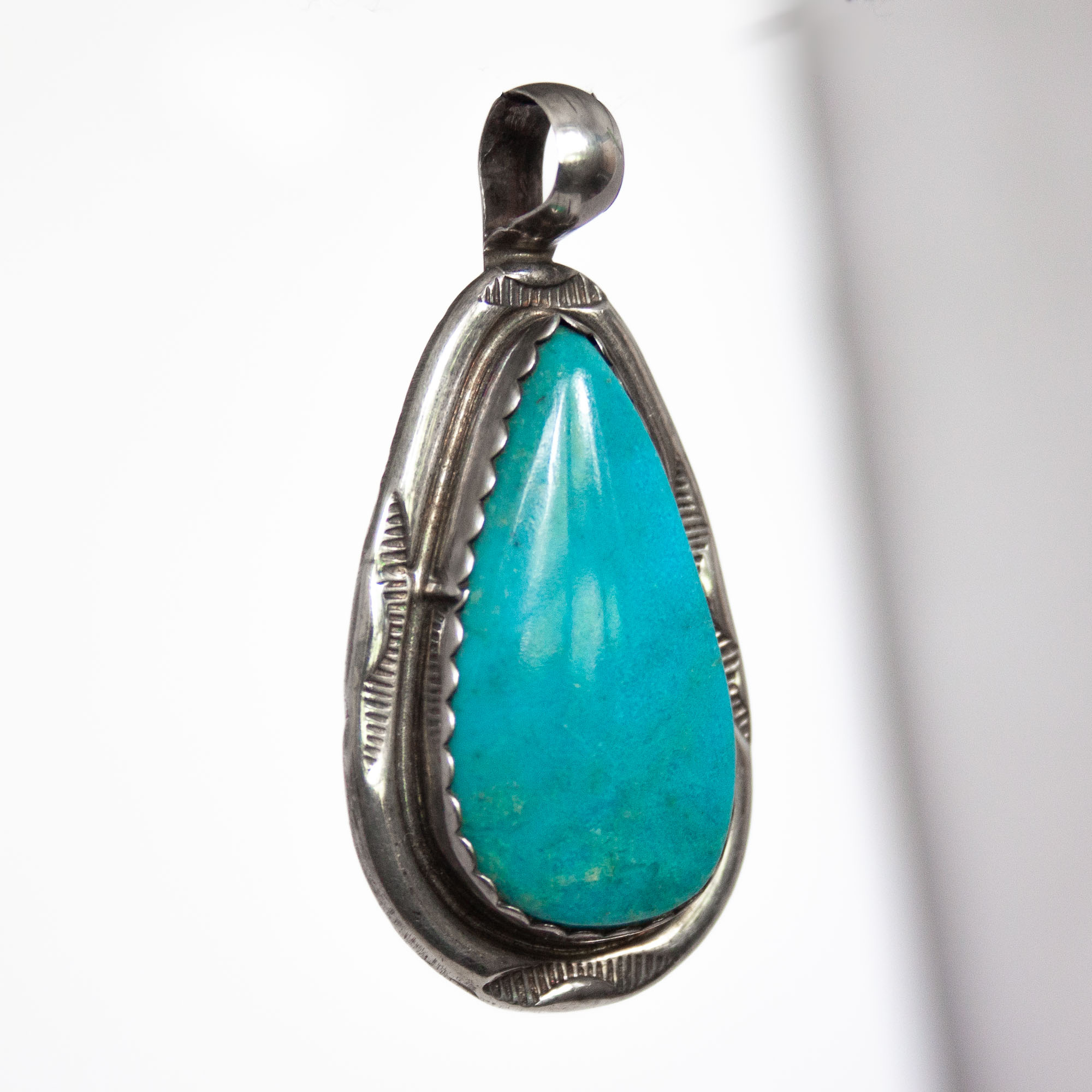 1960s Vintage Turquoise Pendant - Image 2