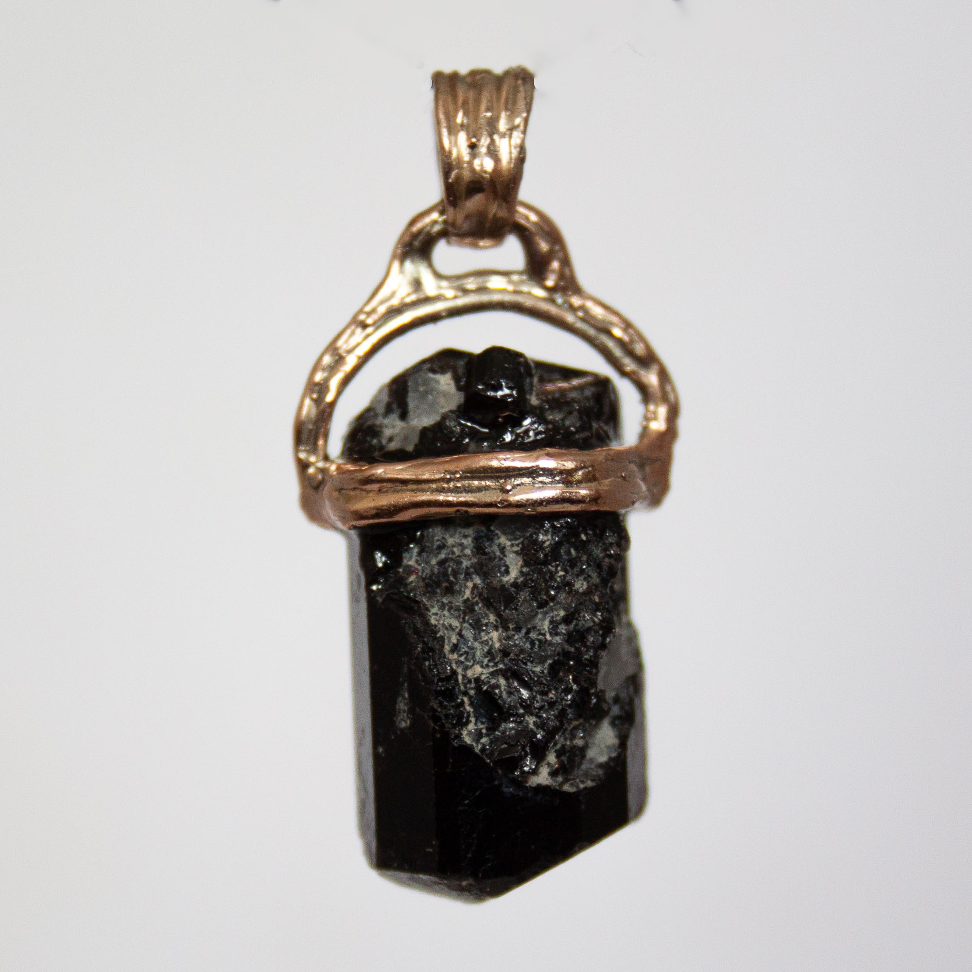 9K Gold Black Tourmaline Nugget - Image 4