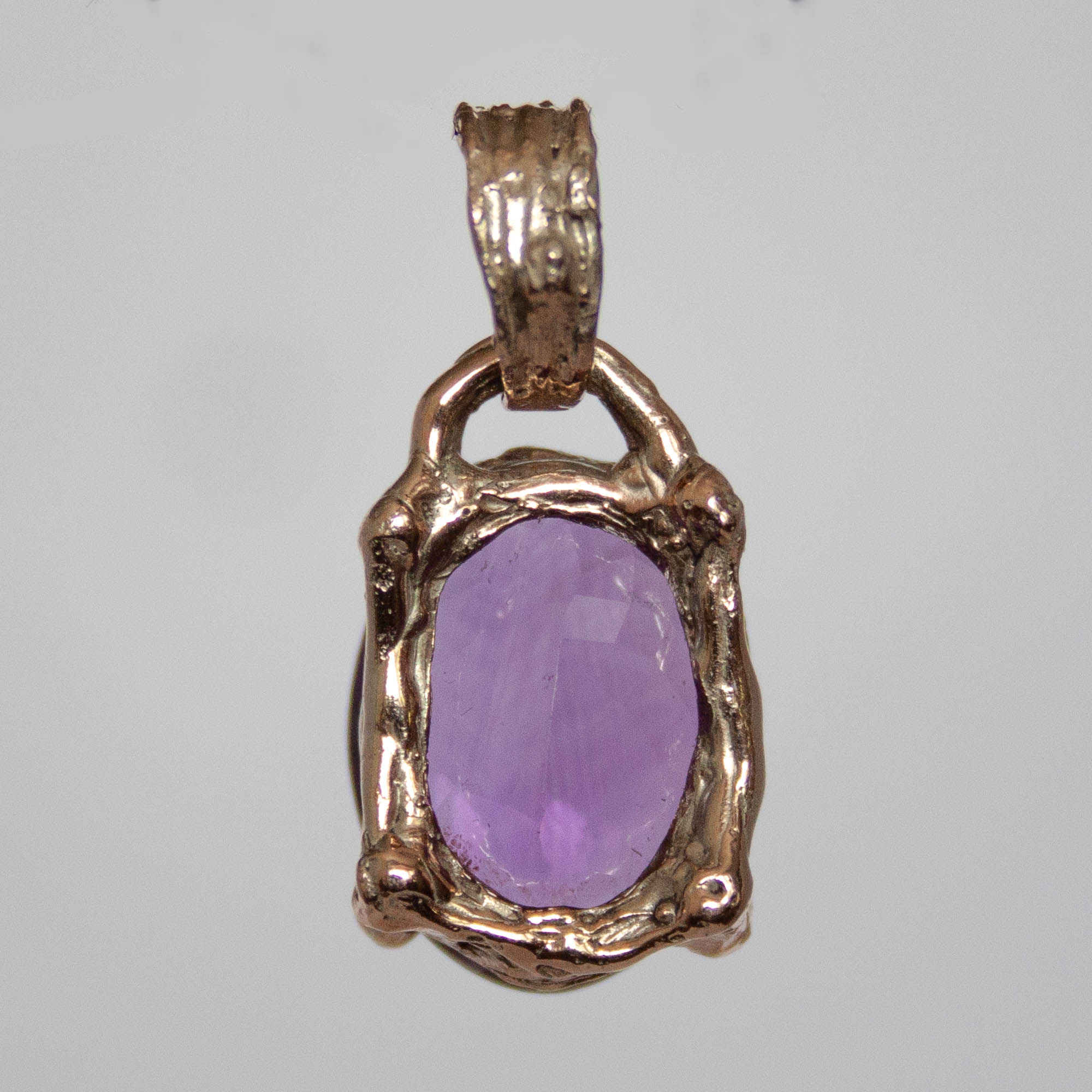 9K Gold Faceted Amethyst Pendant - Image 4