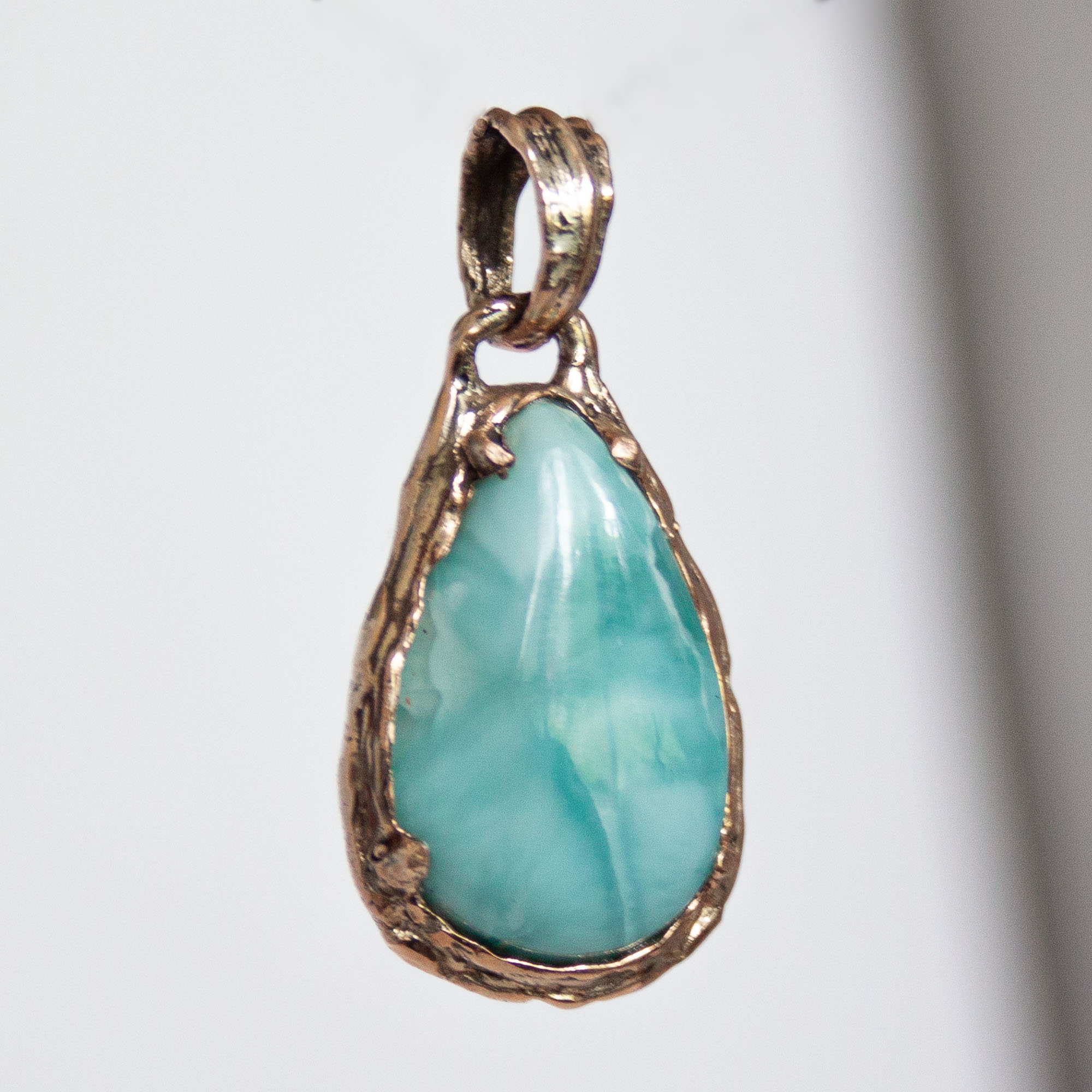 9K Gold Larimar Pendant - Image 2