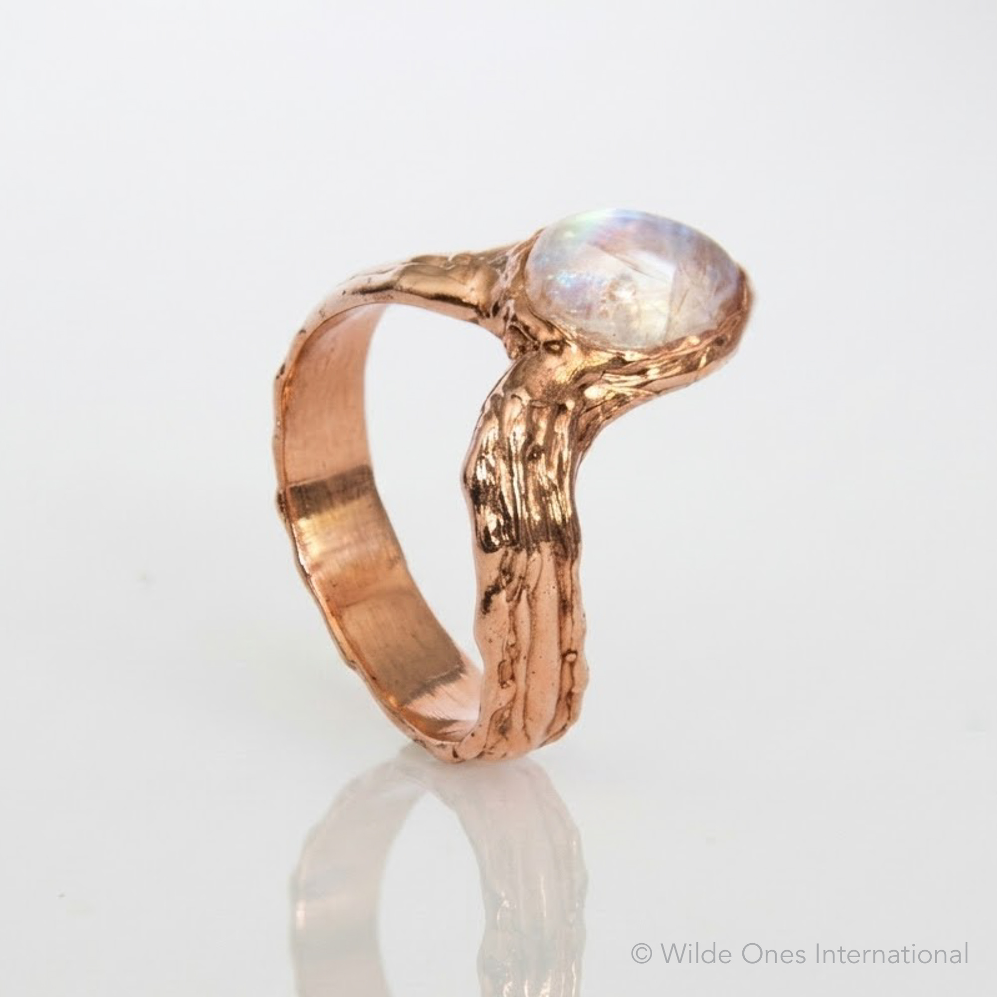 9K Gold Moonstone Ring - Image 7