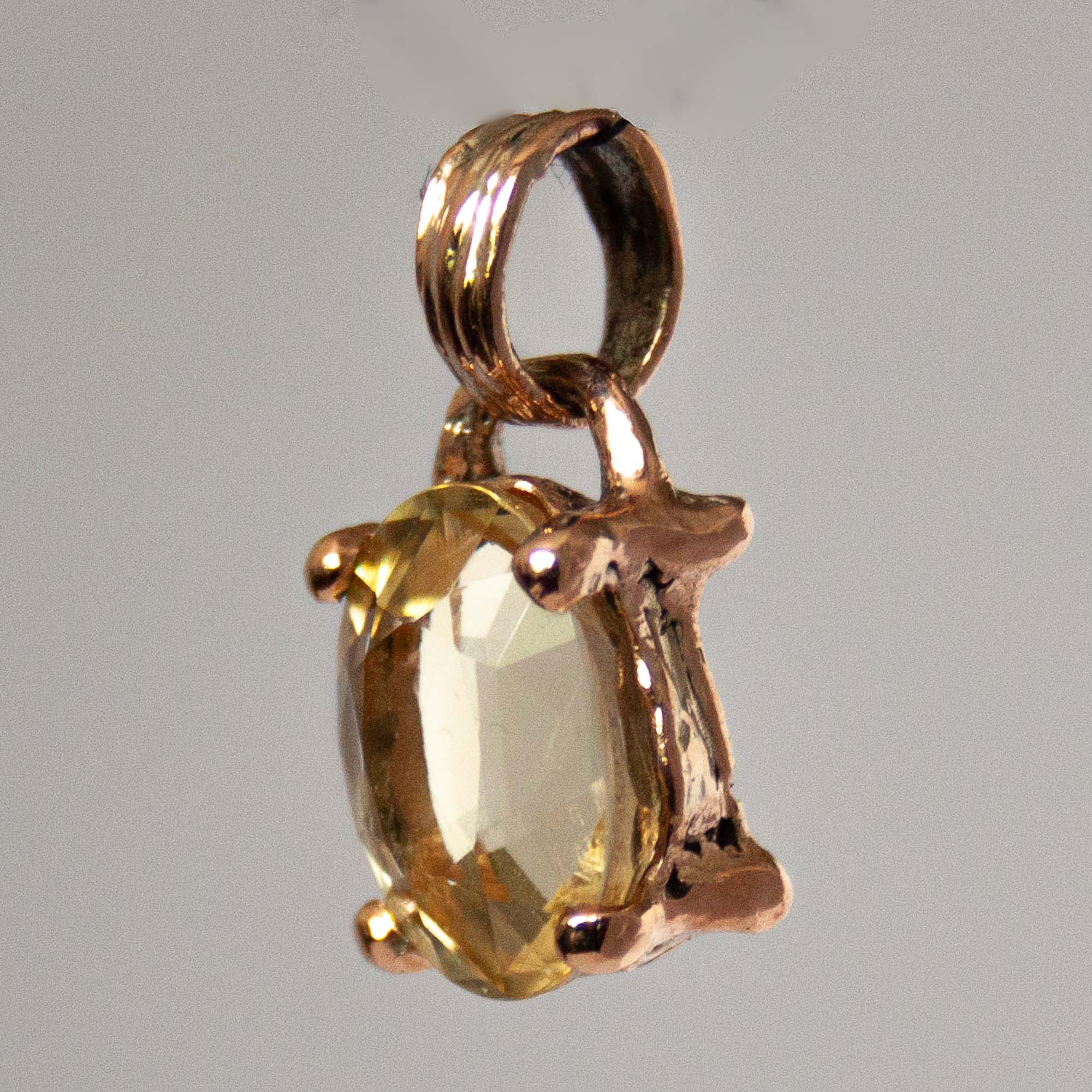 9K Gold Scapolite Pendant - Image 5