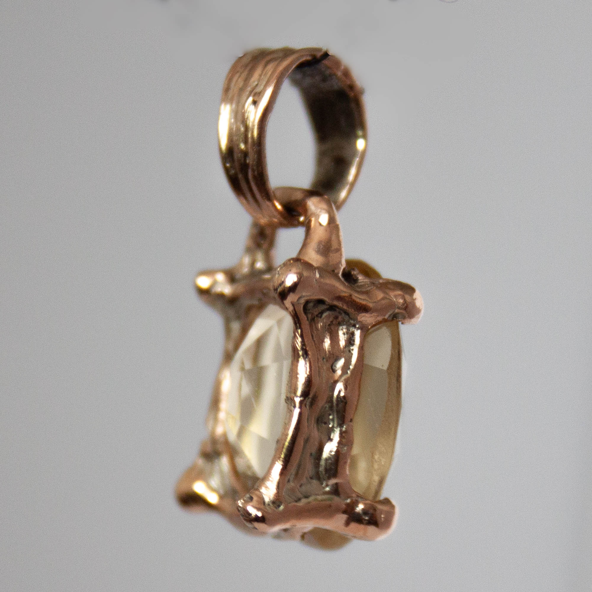 9K Gold Scapolite Pendant - Image 2