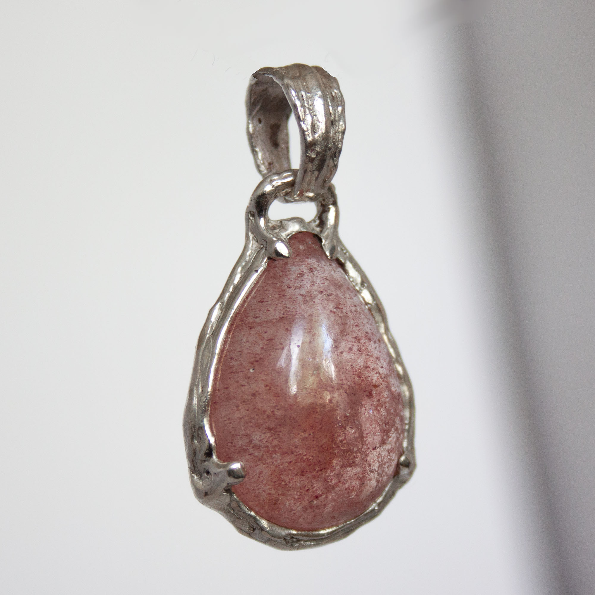 Strawberry Quartz Silver Pendant - Image 2