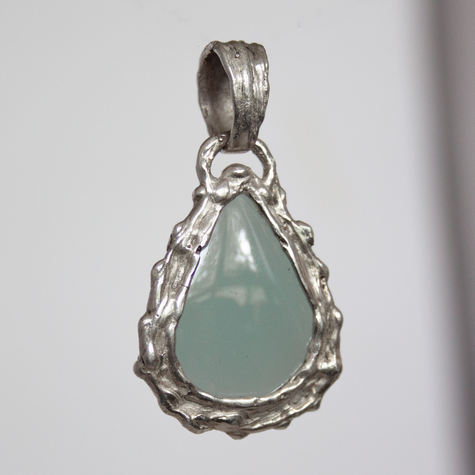 Teardrop Aquamarine Silver Pendant - Image 5