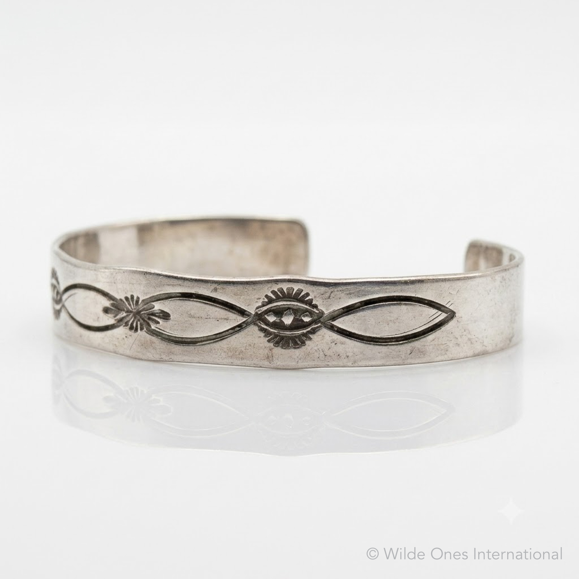 Belinda Woody Silver Bracelet - Image 6